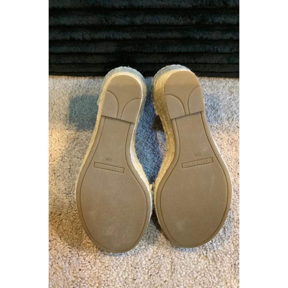 Women's Marc Fisher Light Blue Beige Espadrille Wedge‎ Sandals 7.5 Ruffled Strap